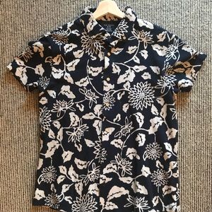 Club Monaco knit floral shirt